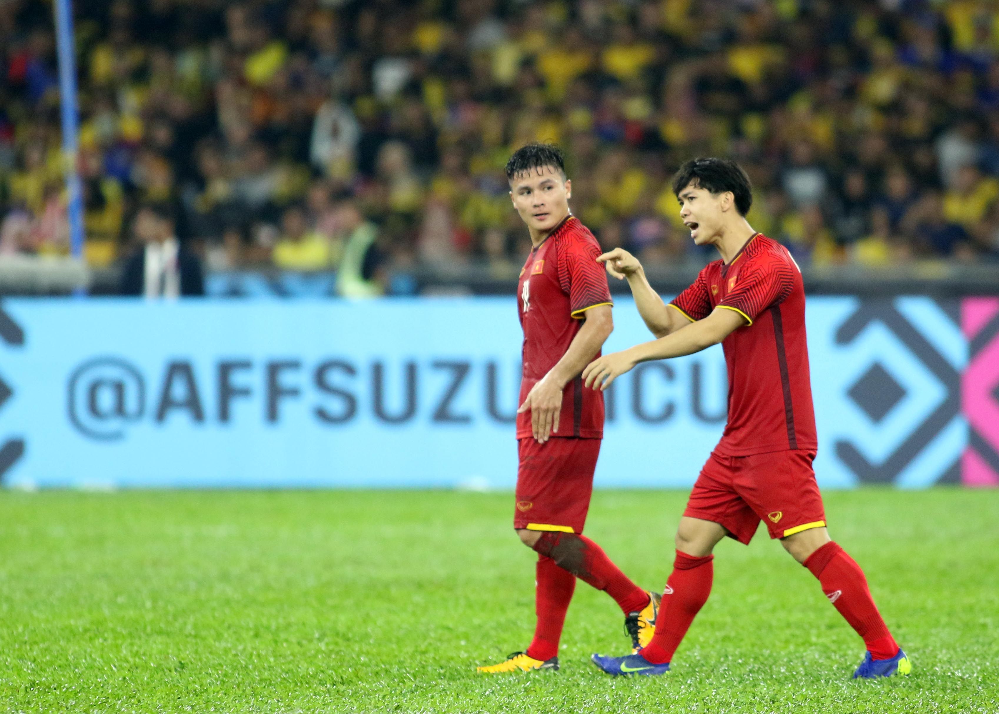 Quang Hai Cong Phuong Vietnam Malaysia AFF Cup 2018