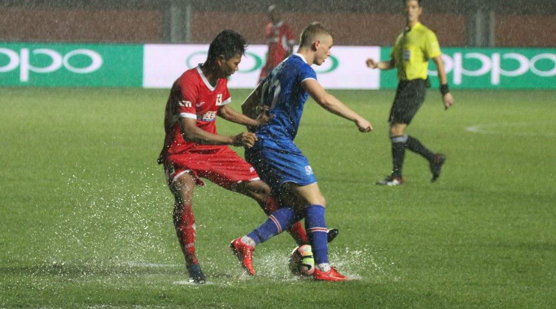 Indonesia Selection v Islandia