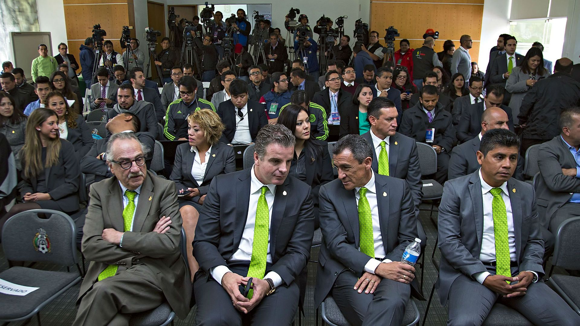 Seleccion Nacional Mexico 26012016 Directivos