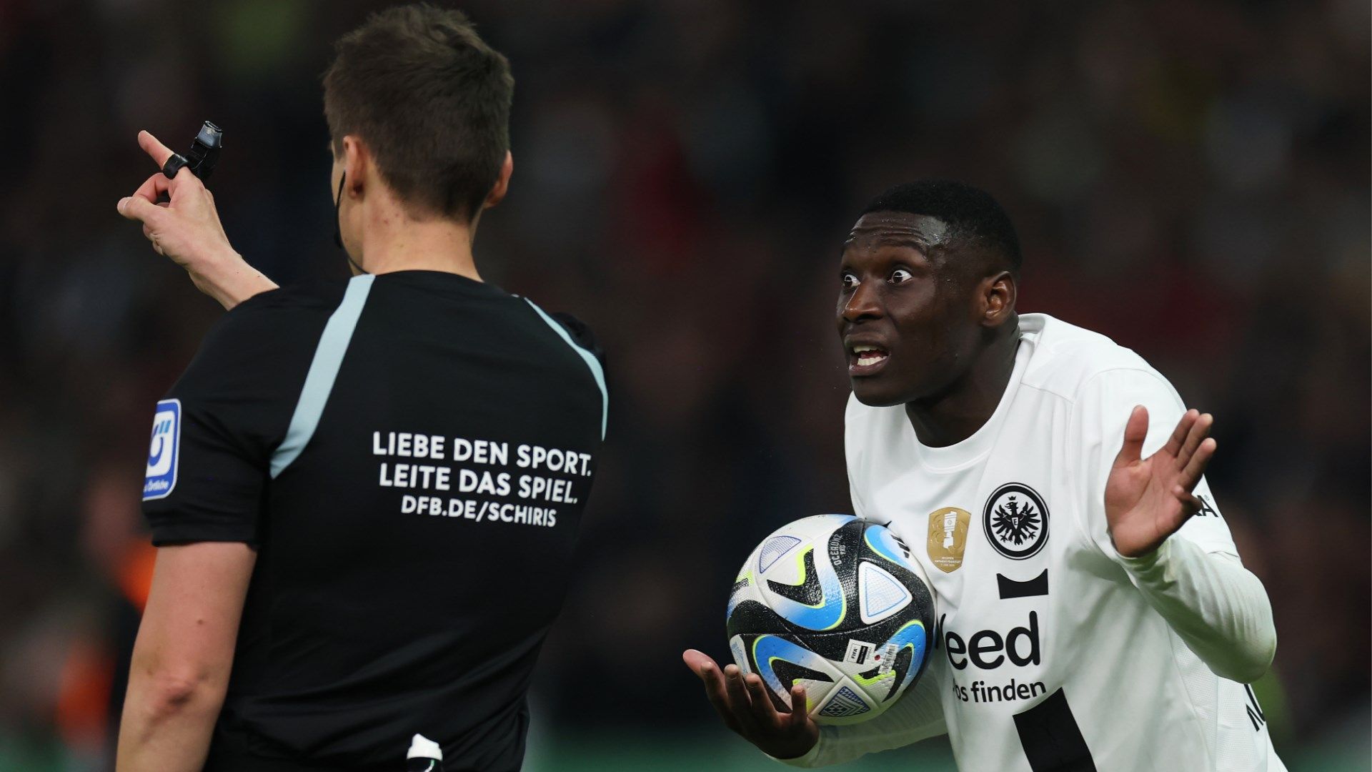Daniel Sieber Randal Kolo Muani RB Leipzig Eintracht Frankfurt DFB Pokal 2023