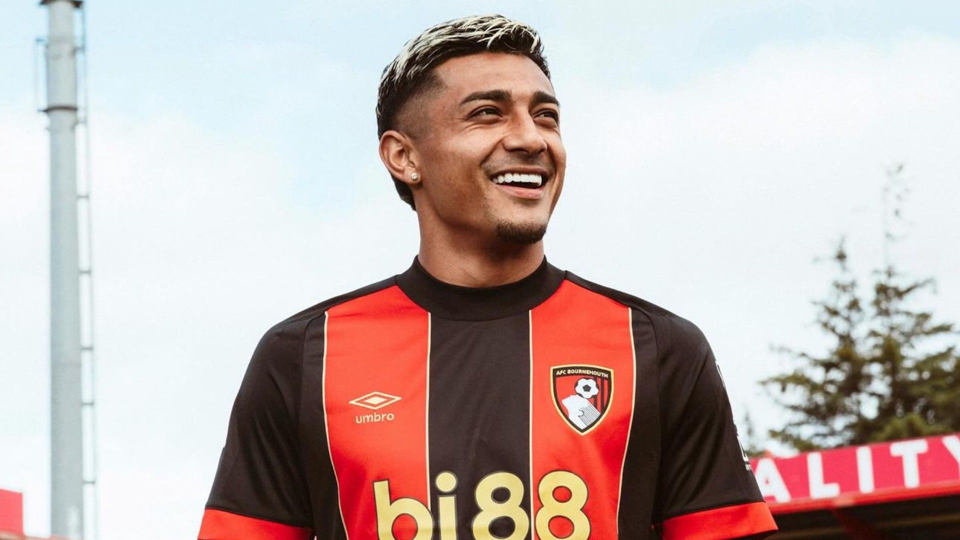 Julián Araujo Bournemouth