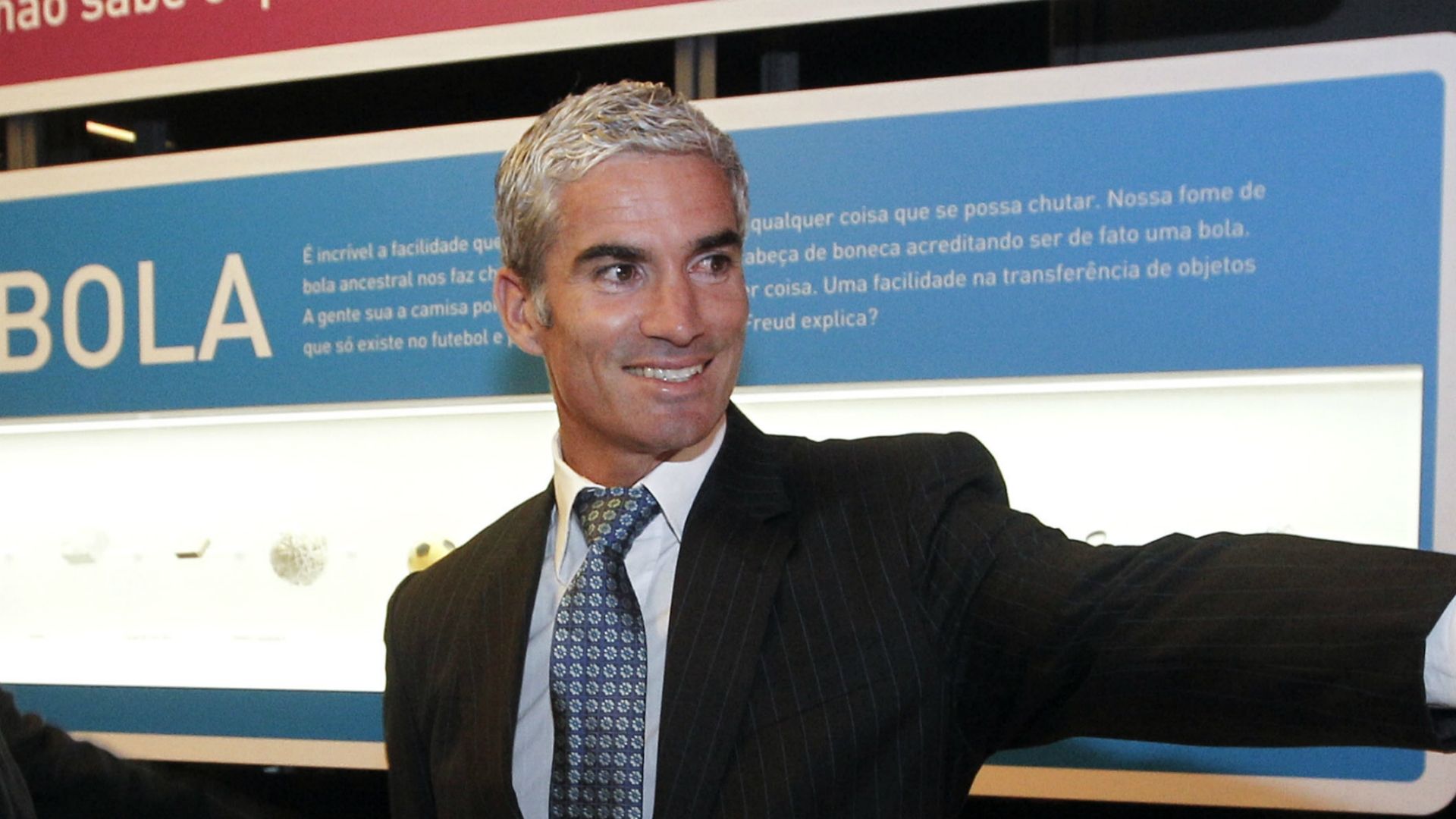 Craig Foster 15122010