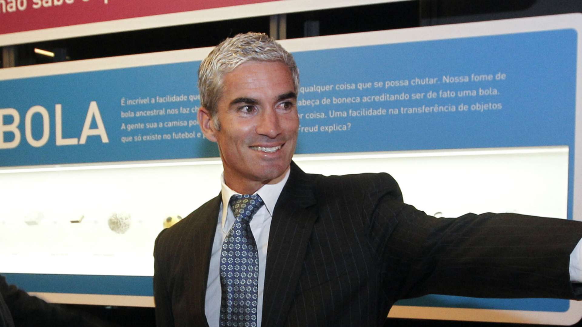 Craig Foster 15122010