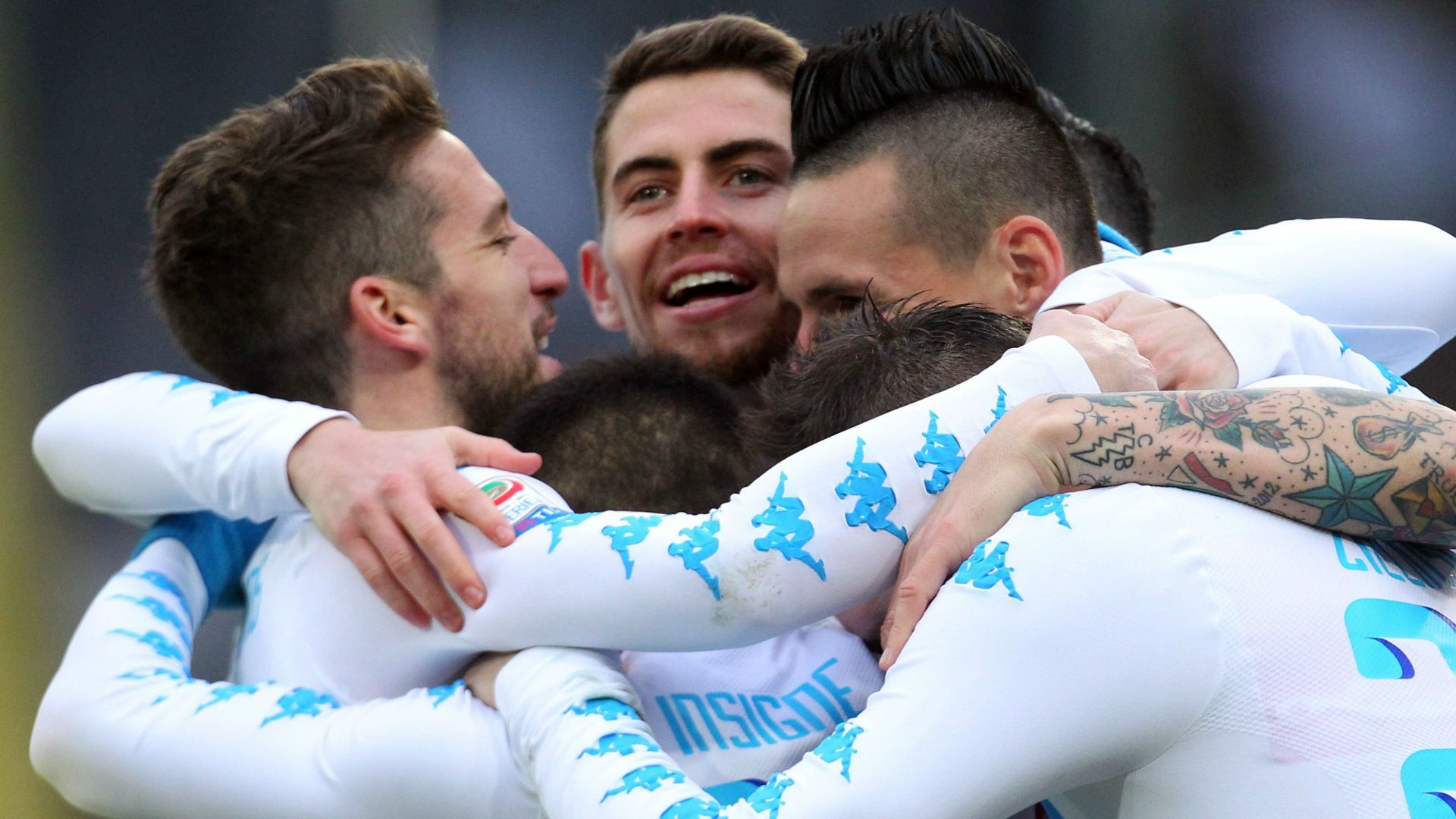 Napoli celebrating vs Pescara Serie A 15012017