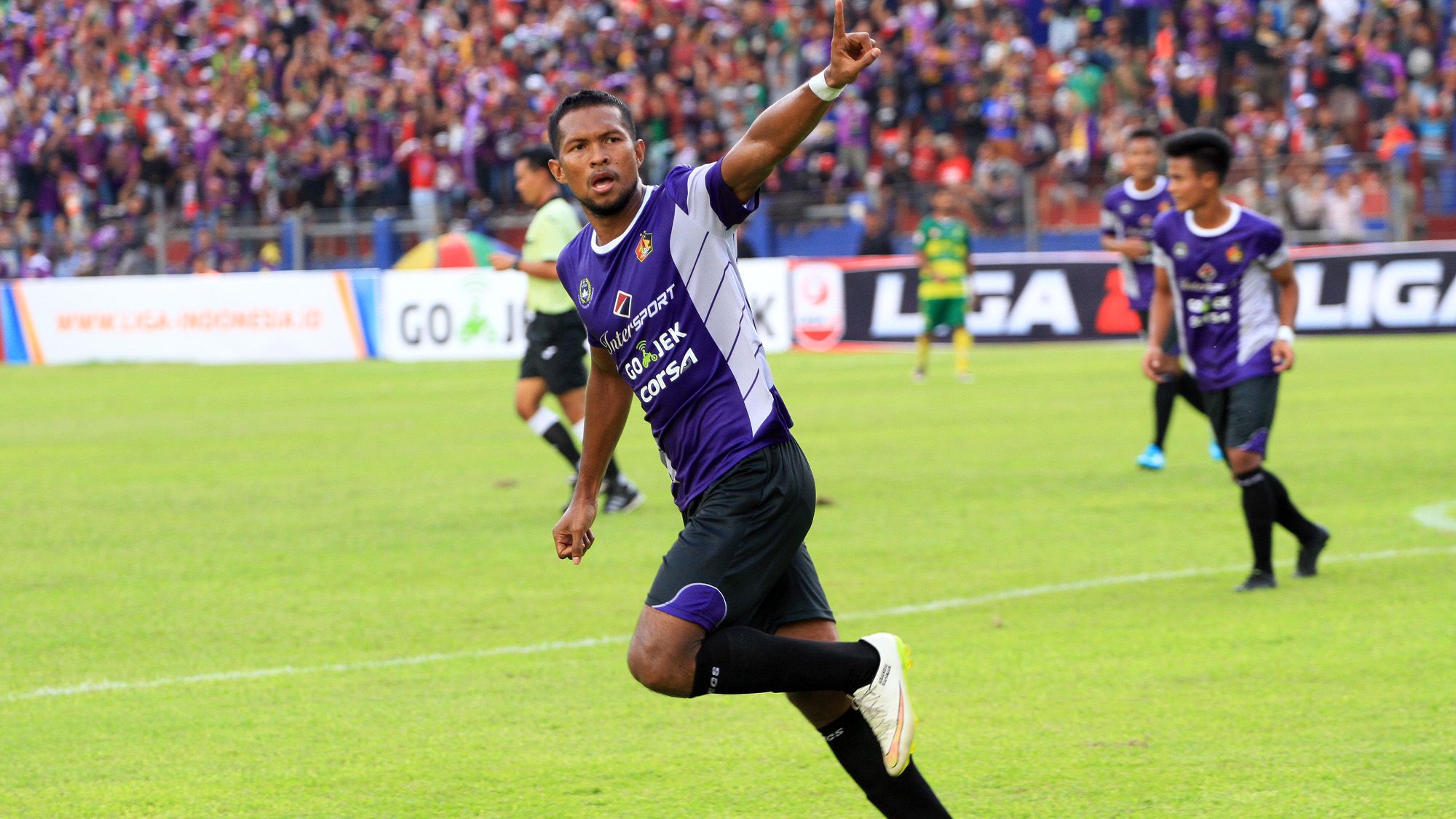 Abdul Rahman Abanda - Persik Kediri