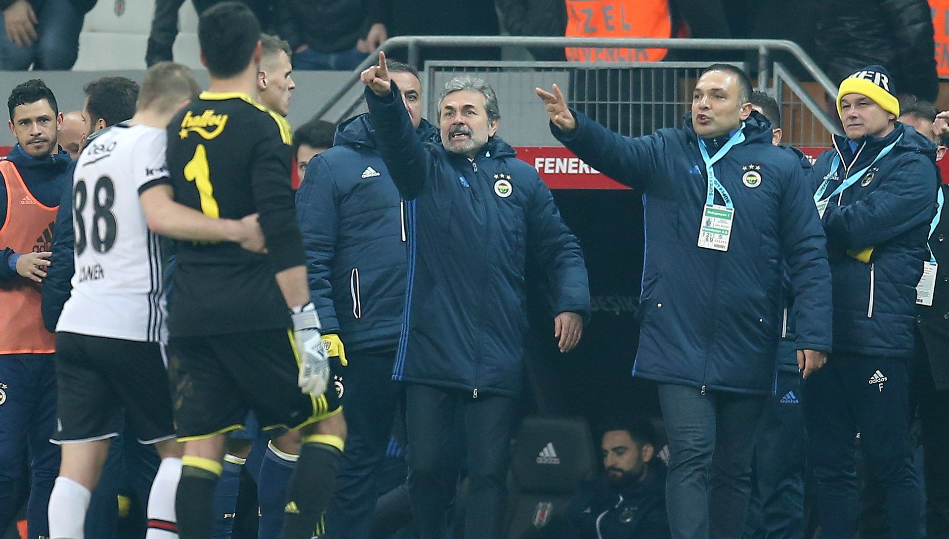 Aykut Kocaman Besiktas Fenerbahce ZTK 03012018
