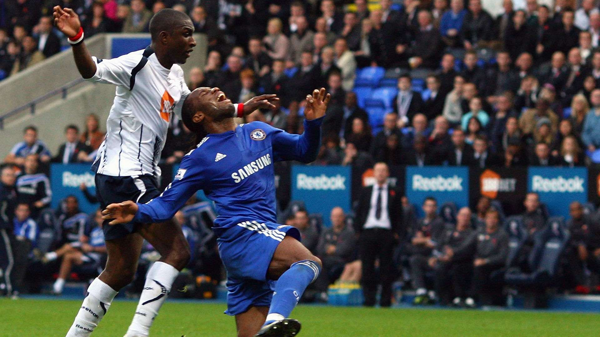 Didier Drogba Chelsea foul