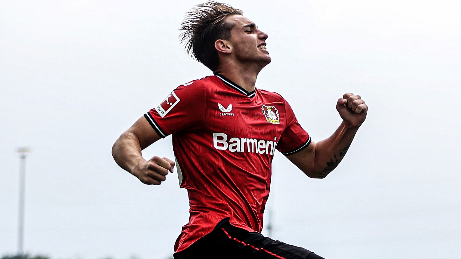 Iker Bravo celebrate Leverkusen