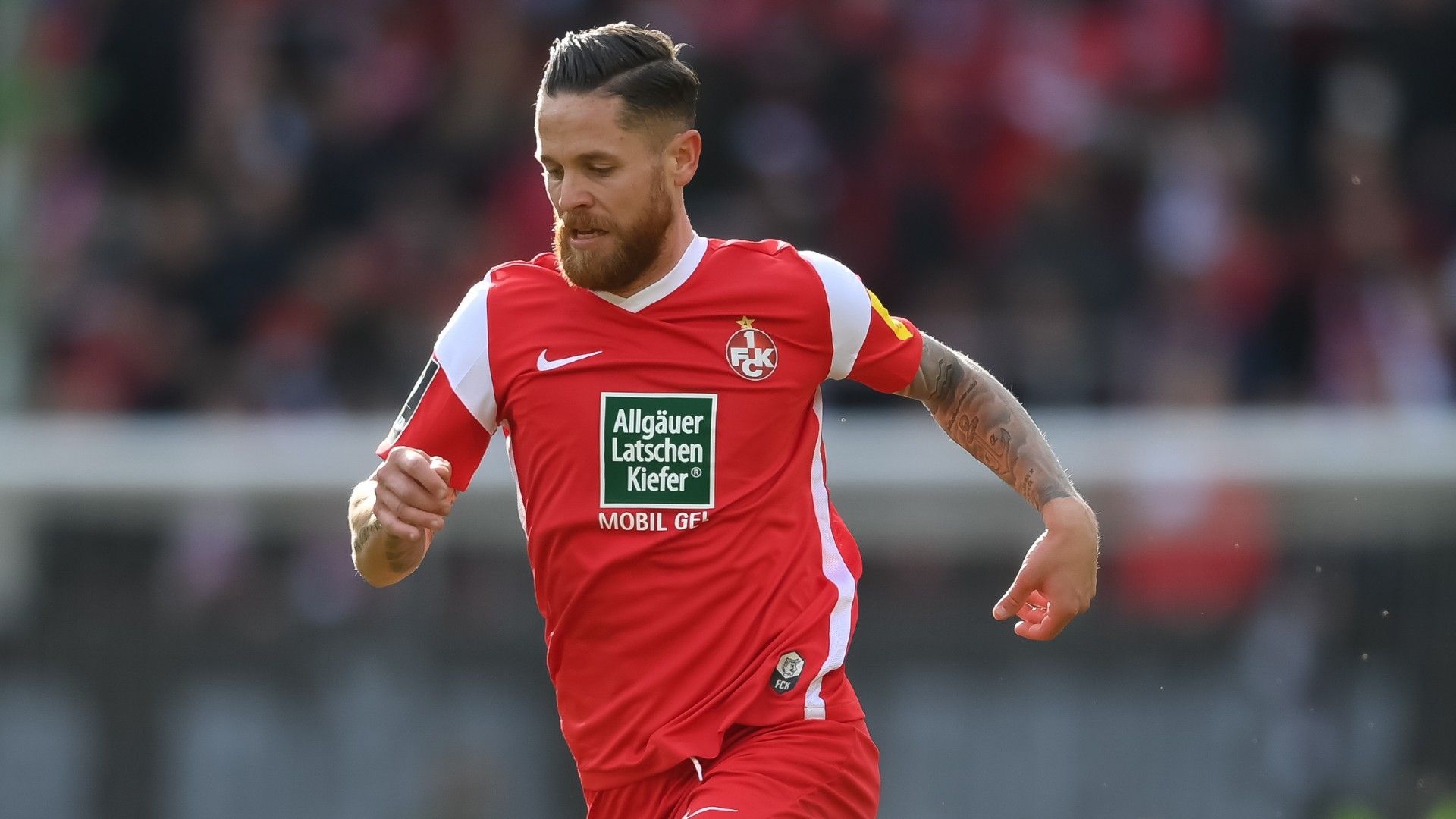 Mike Wunderlich of 1.FC Kaiserslautern