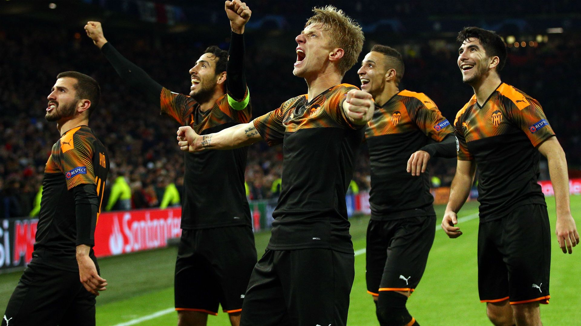 Wass Parejo Soler Rodrigo Ajax Valencia Champions League