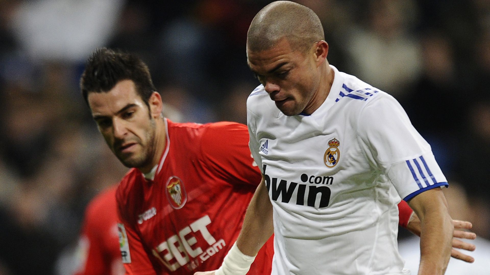 Alvaro Negredo Pepe 2011