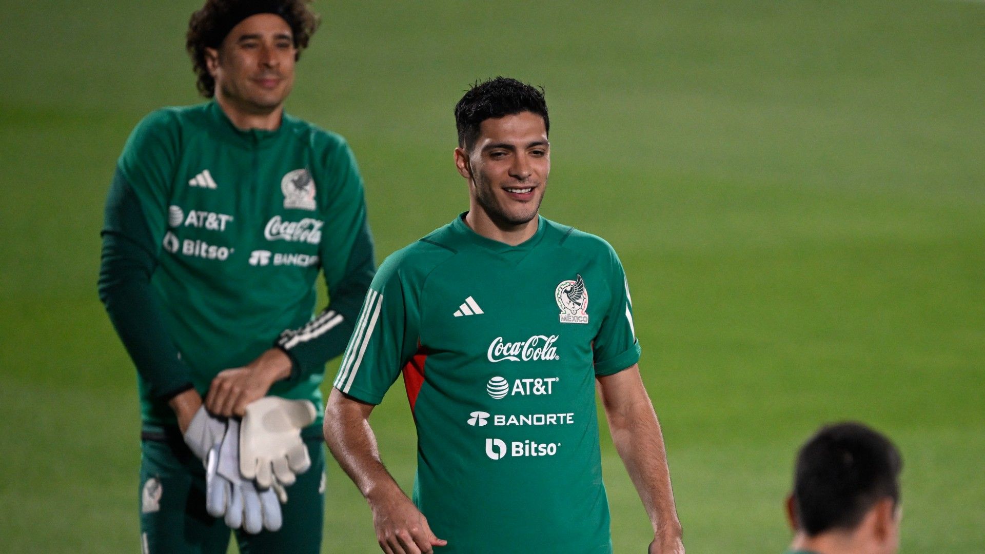 Raúl Jiménez Guillermo Ochoa Selección mexicana