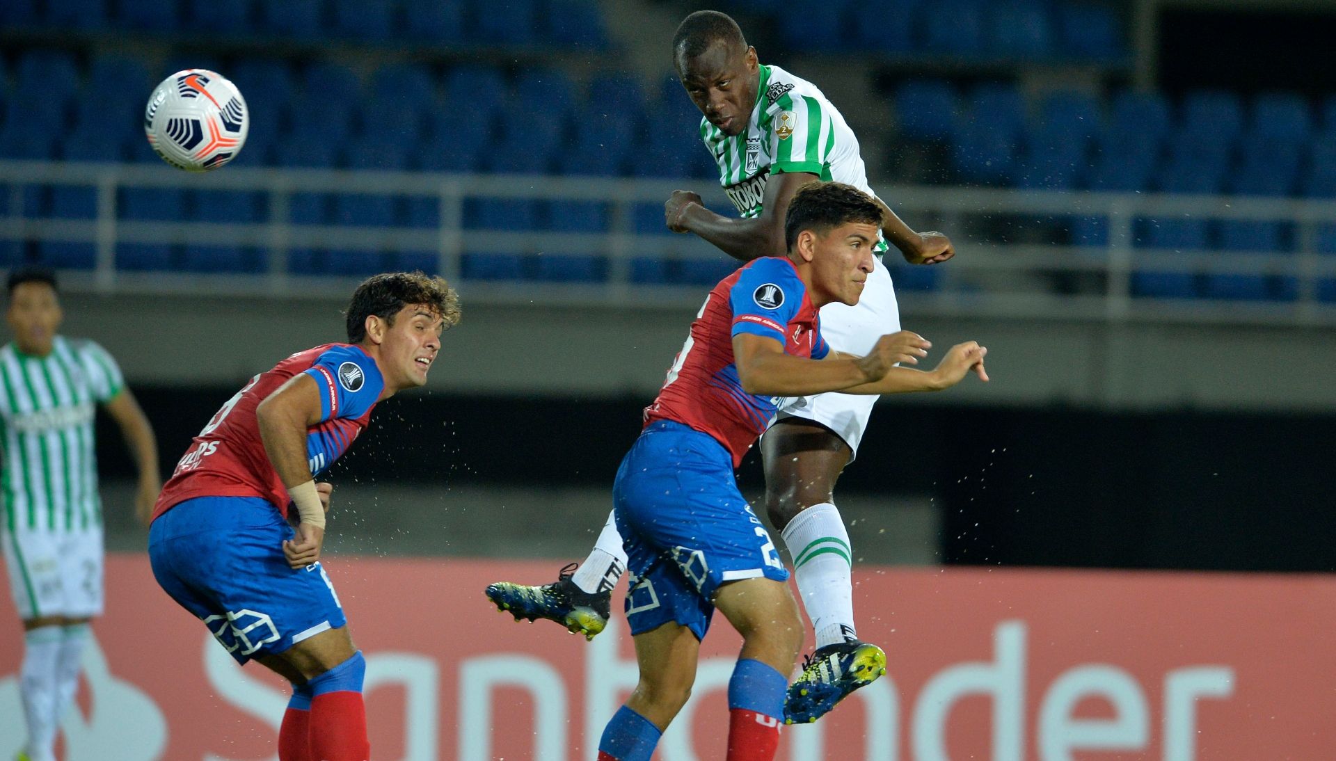 220421 Atlético Nacional y Universidad Católica Marcelino Nacho Saavedra