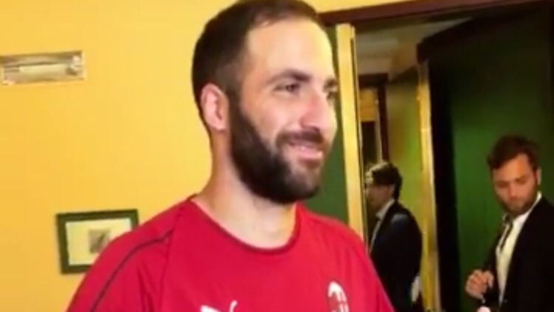 Gonzalo Higuain Milan