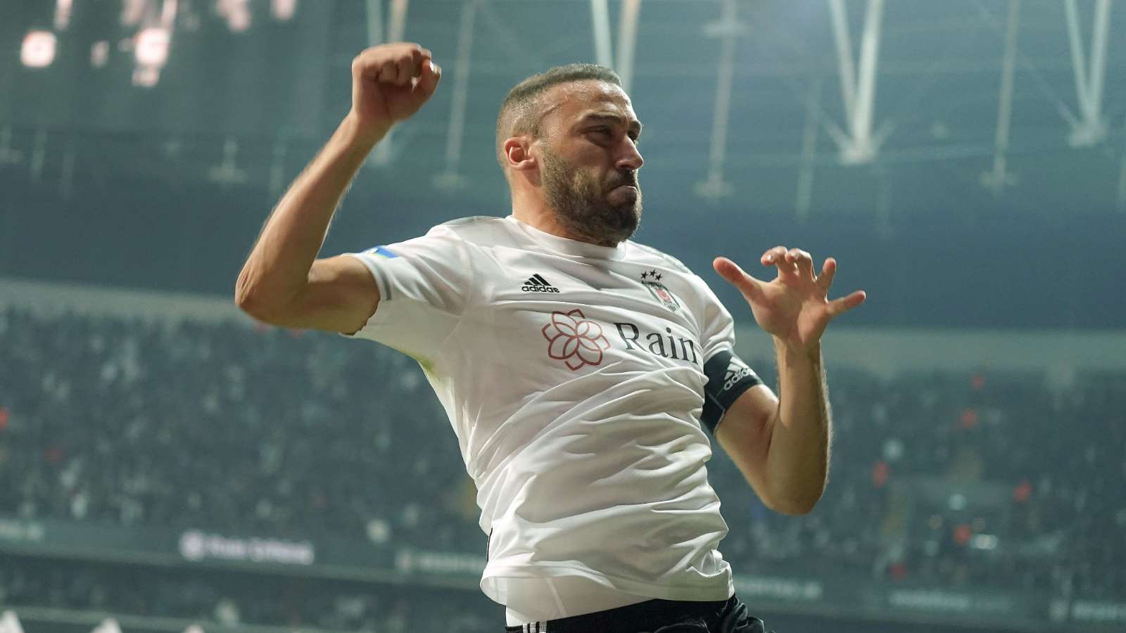 Cenk Tosun, Beşiktaş