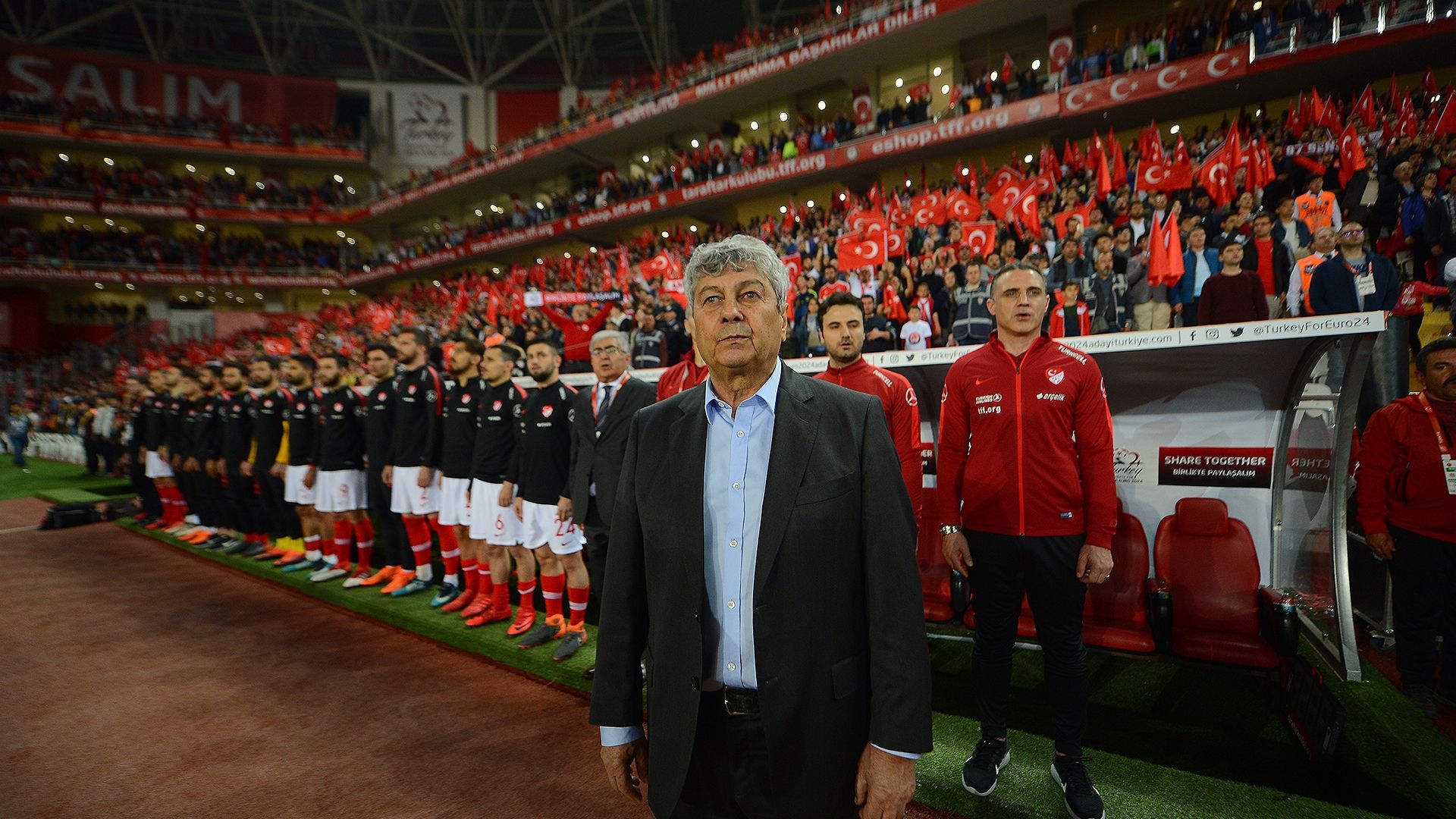 Mircea Lucescu Turkey coach