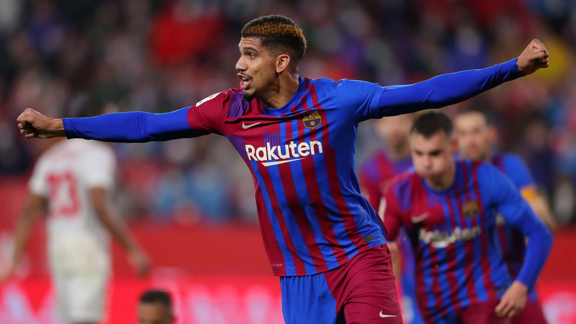 Ronald Araujo, Barcelona 2021-22