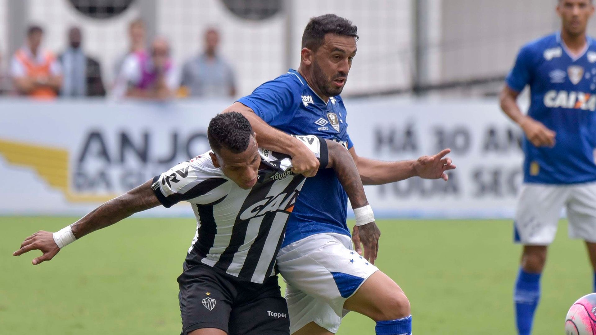 Edilson Otero Atletico-MG Cruzeiro 04032018 Mineiro
