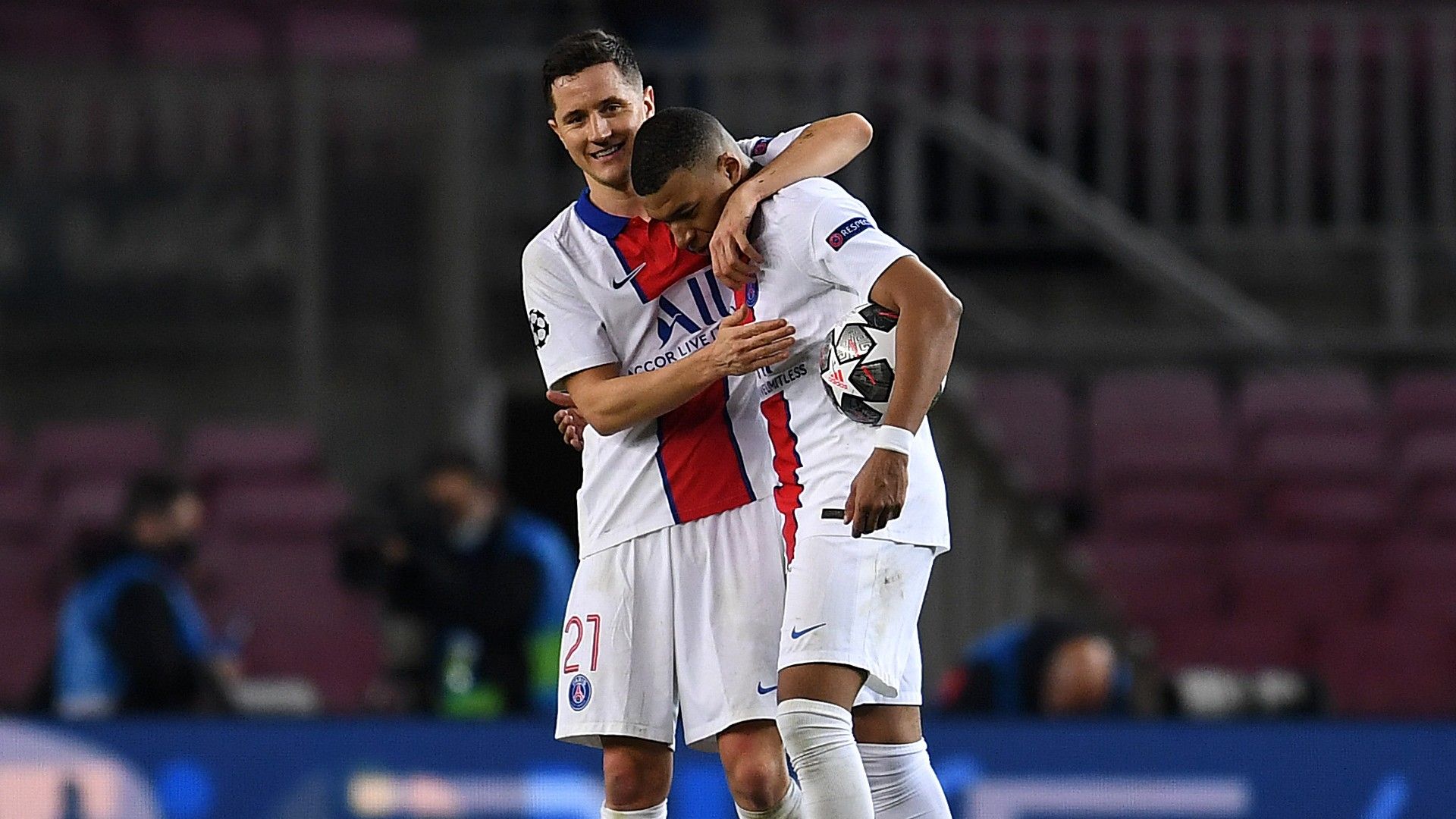 Ander Herrera PSG Barcelona 2021