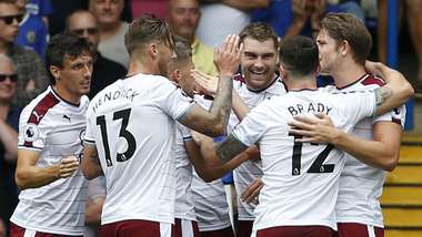Burnley celebrates v Chelsea