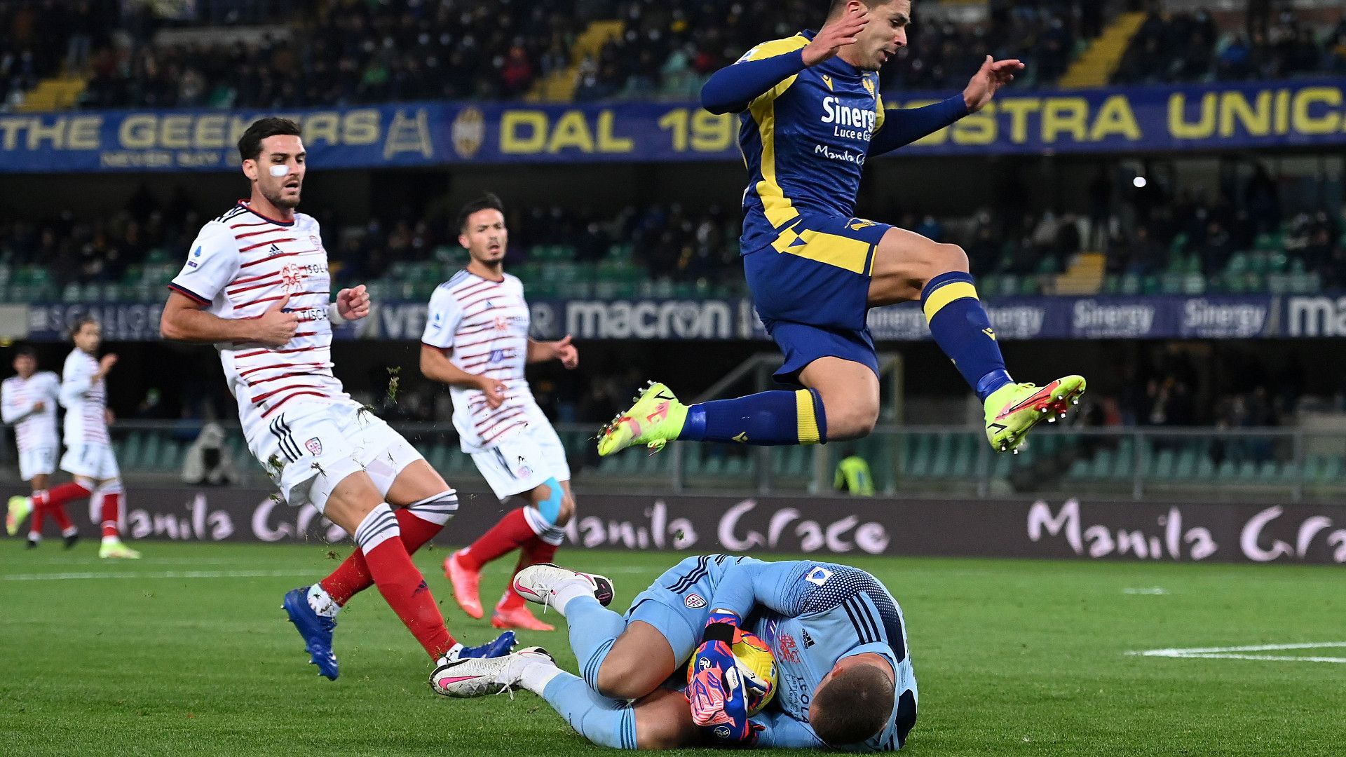Radunovic Verona Cagliari Serie A