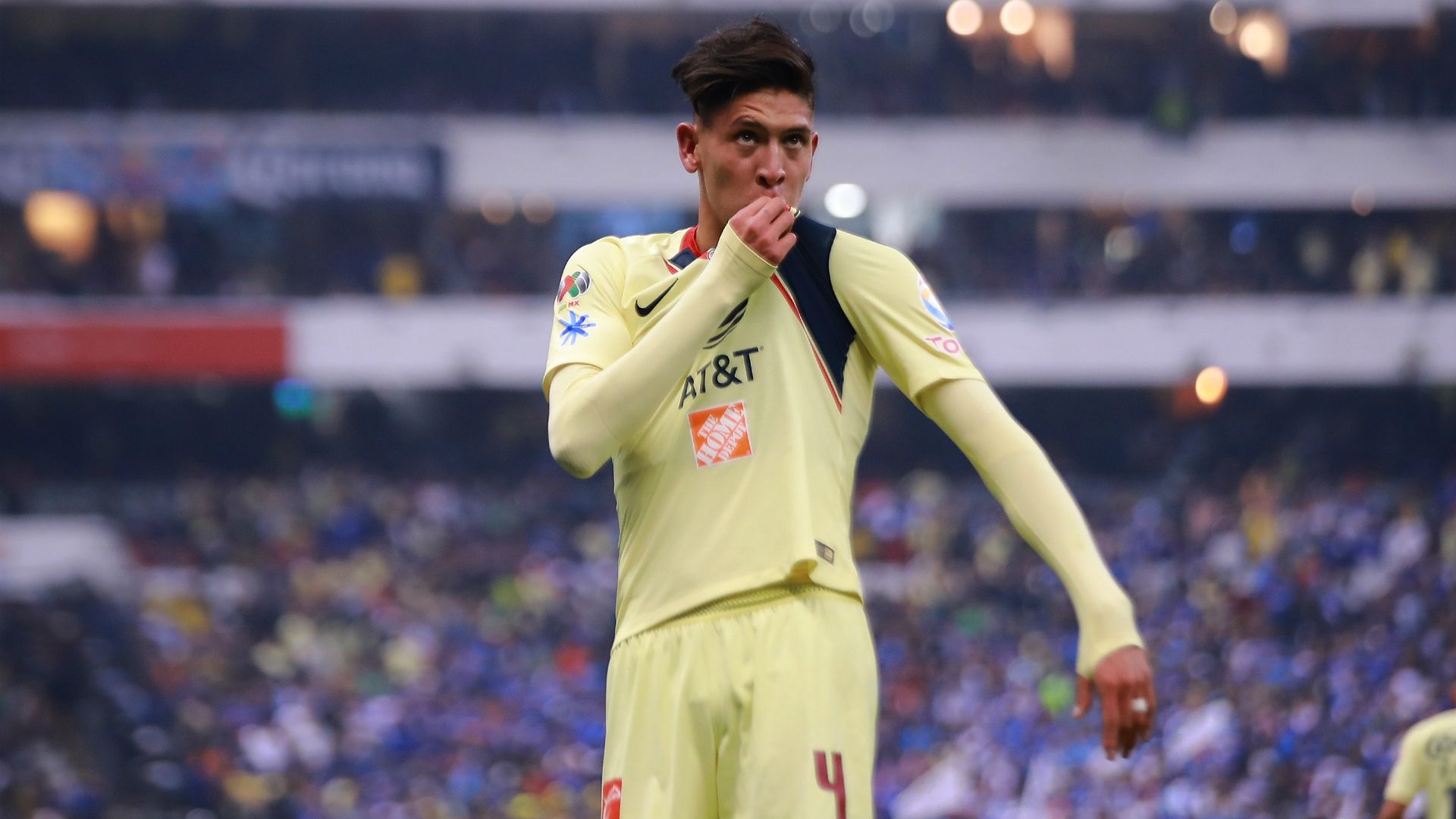 Edson Álvarez América