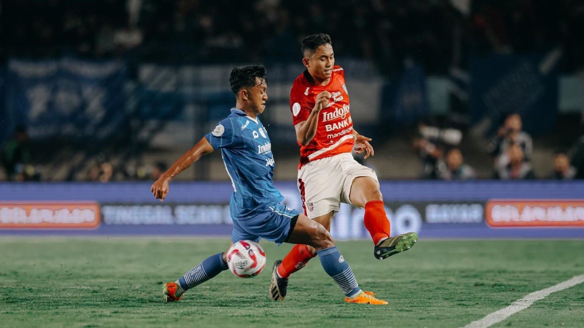 Febri Hariyadi - Persib Bandung vs Bali United