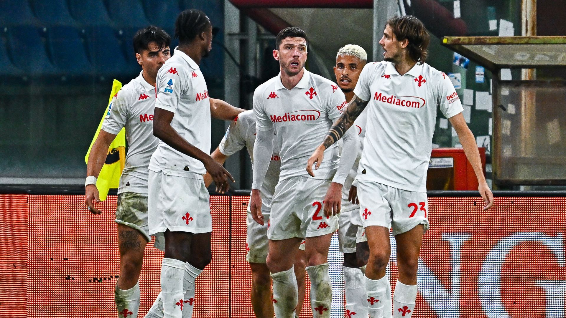 Robin Gosens Genoa Fiorentina Serie A