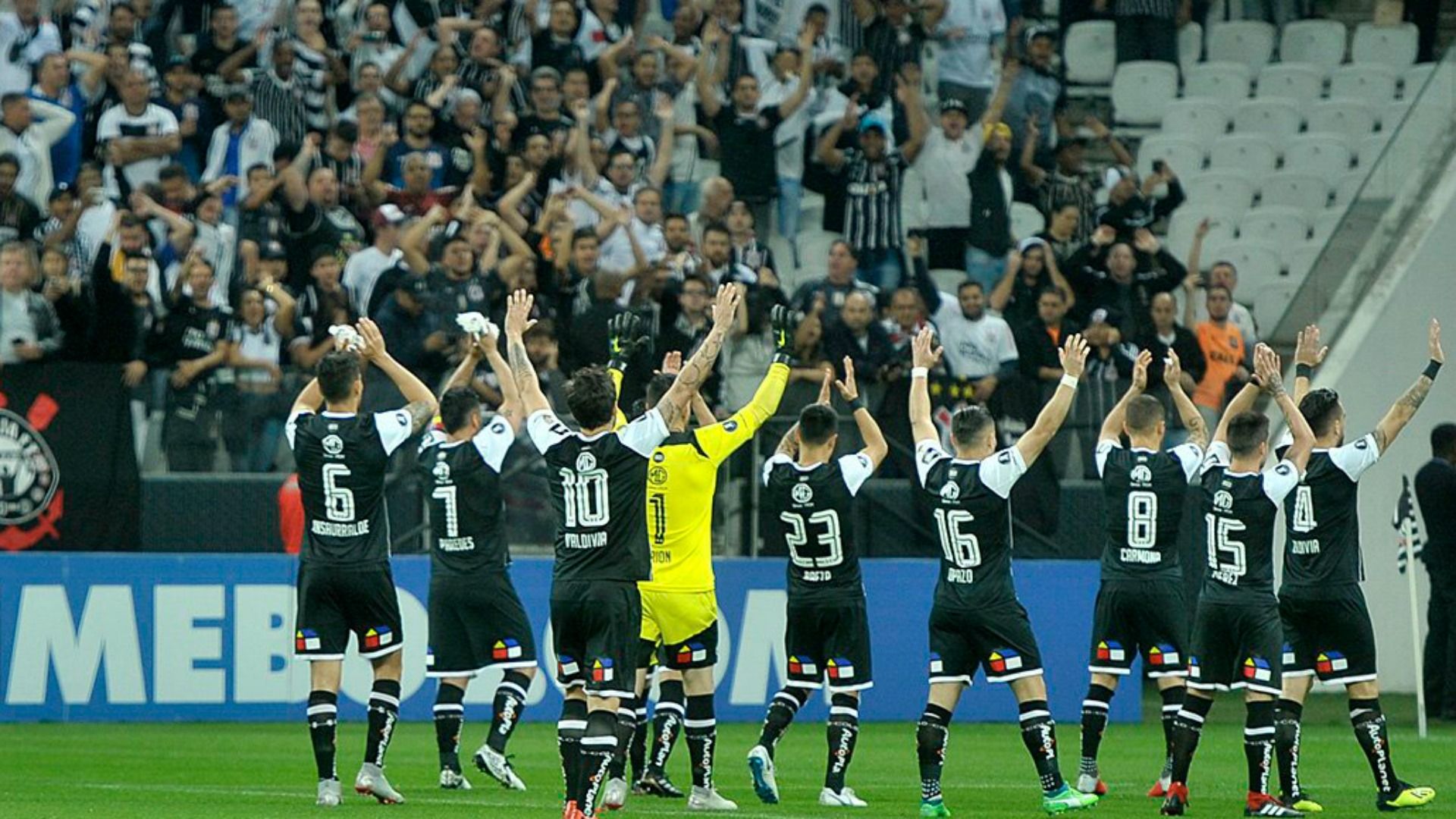 Colo Colo - Corinthians