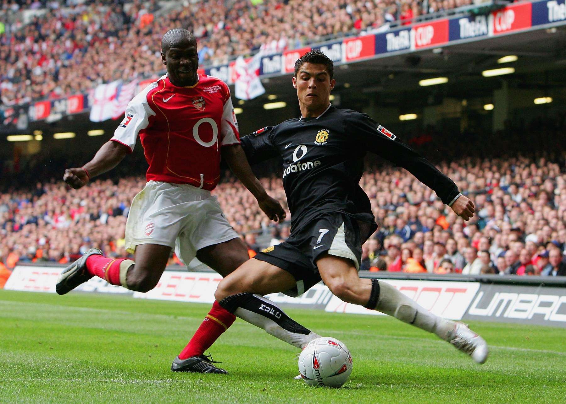 Lauren v Cristiano Ronaldo | Arsenal v Manchester United | FA Cup Final 2005