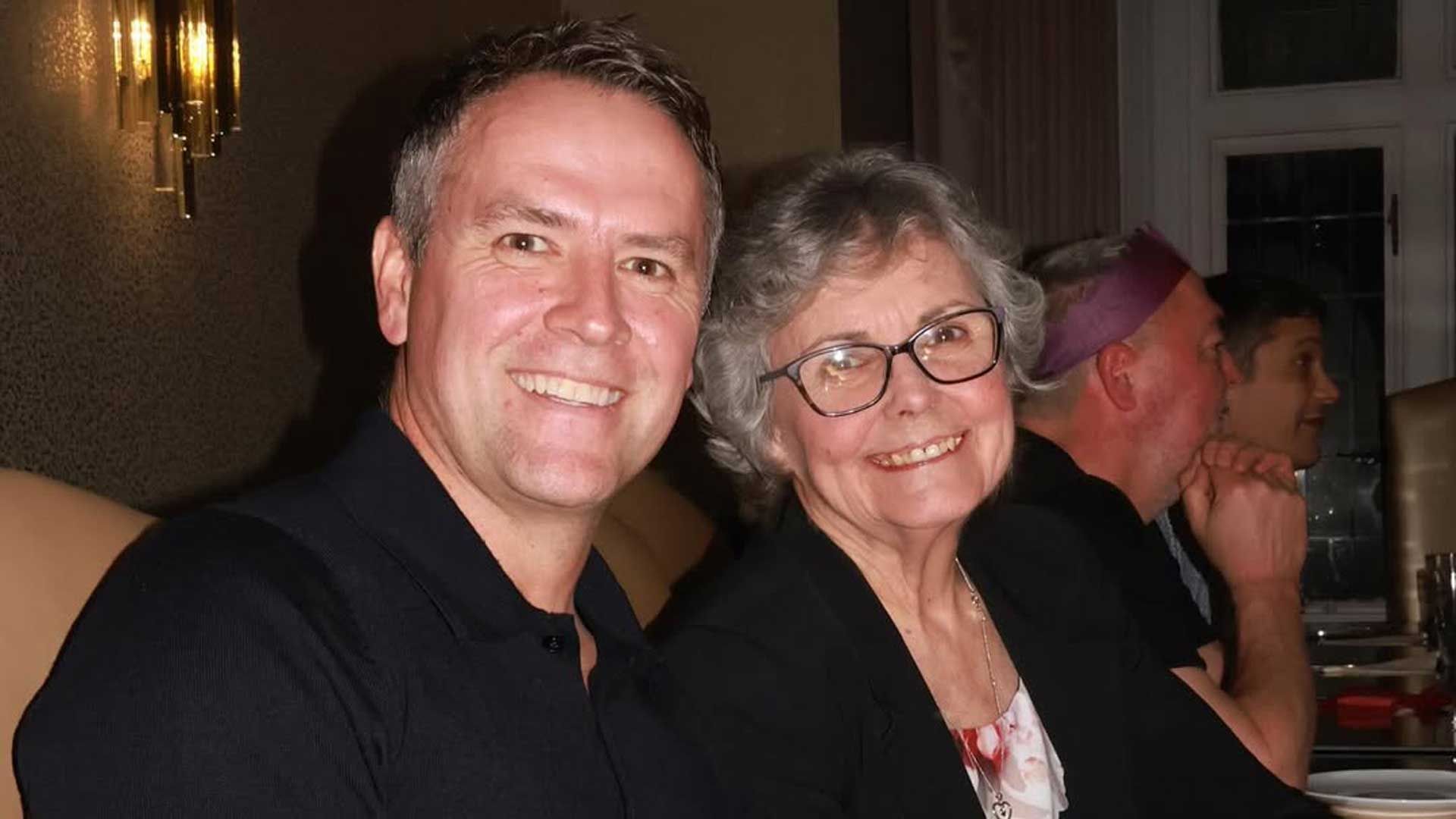 Michael Owen Mutter Mum