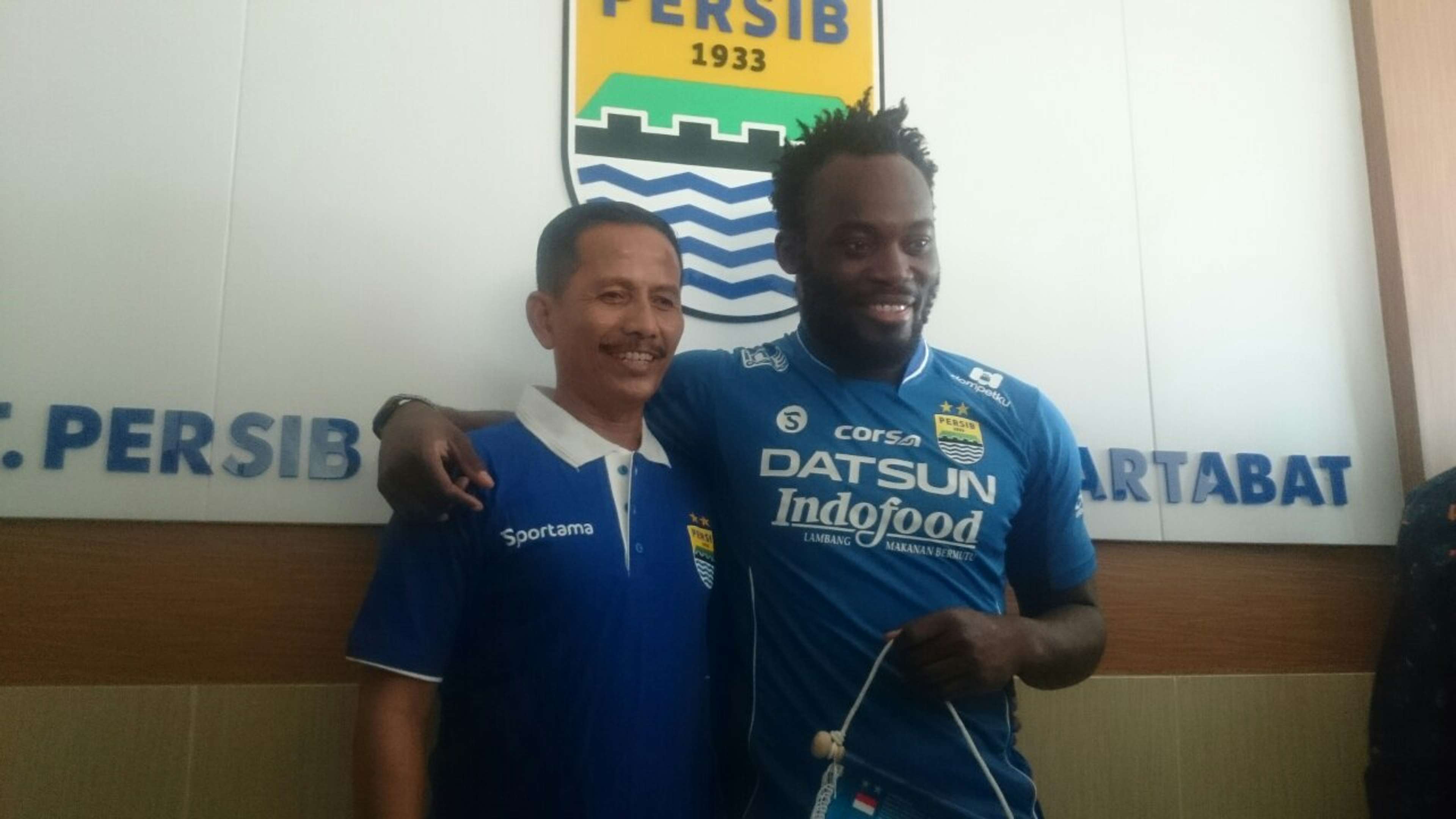 Djajang Nurjaman & Michael Essien - Persib Bandung