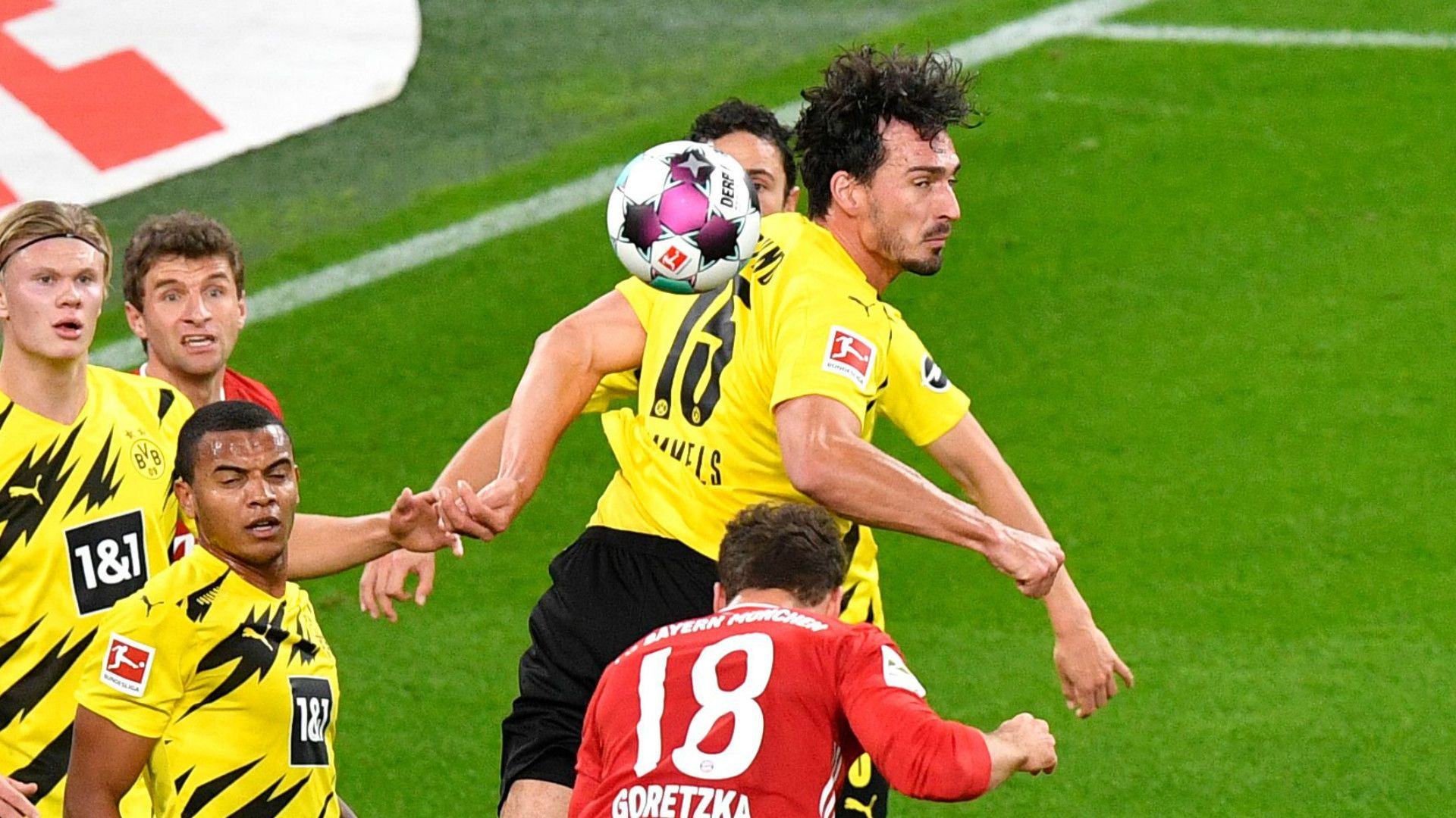 Mats Hummels Dortmund Bayern 112020