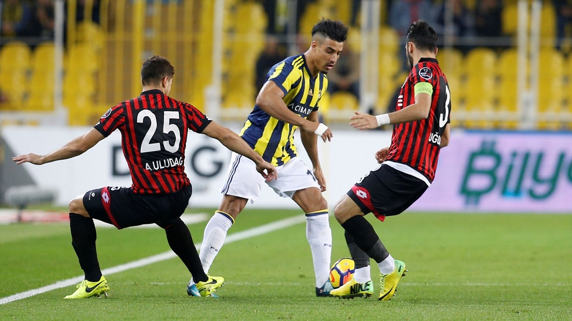 Nabil Dirar Fenerbahce Genclerbirligi 232018