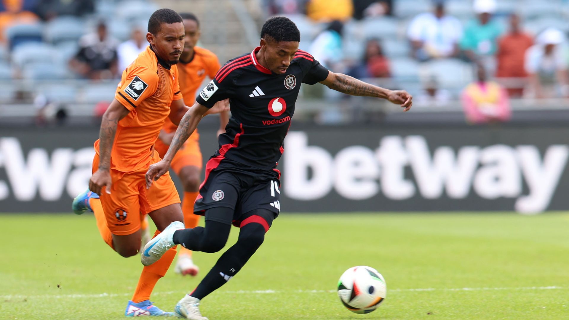 Shots fired! Orlando Pirates hit back at critics over Monnapule Saleng's  situation and address speculation around Patrick Maswanganyi - 'The club  does not conduct its business in malls' | Goal.com South Africa