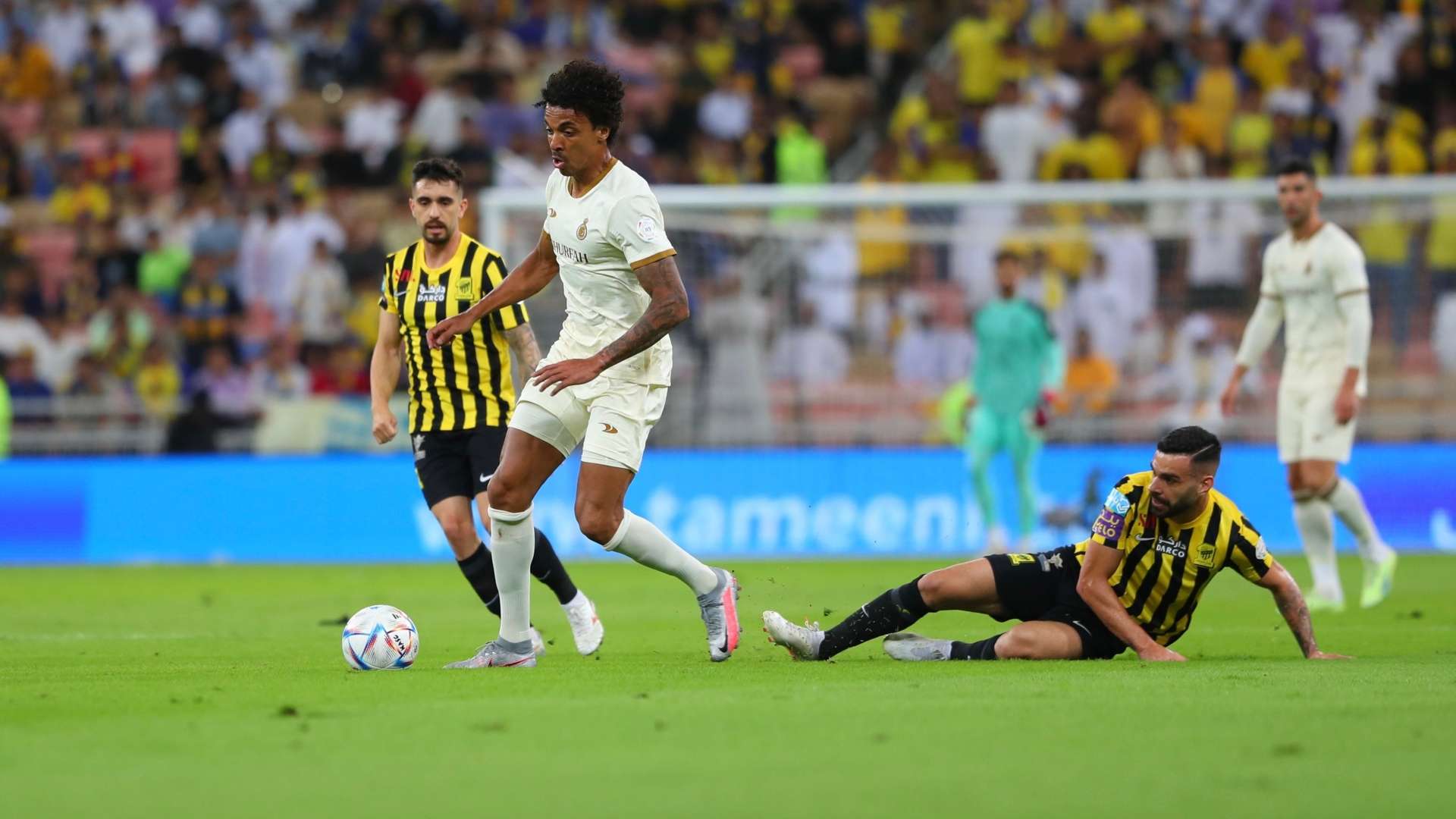 Bruno Henrique - Luiz Gustavo - Ittihad - Nassr 2023