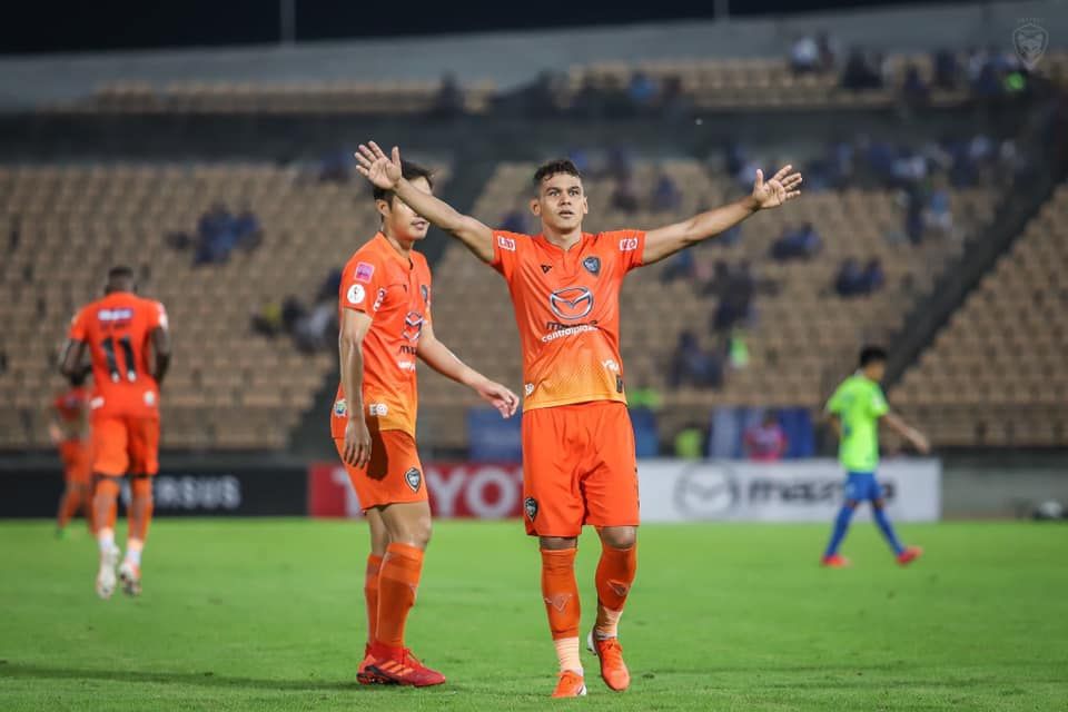 เลอันโดร อัสซัมเซา