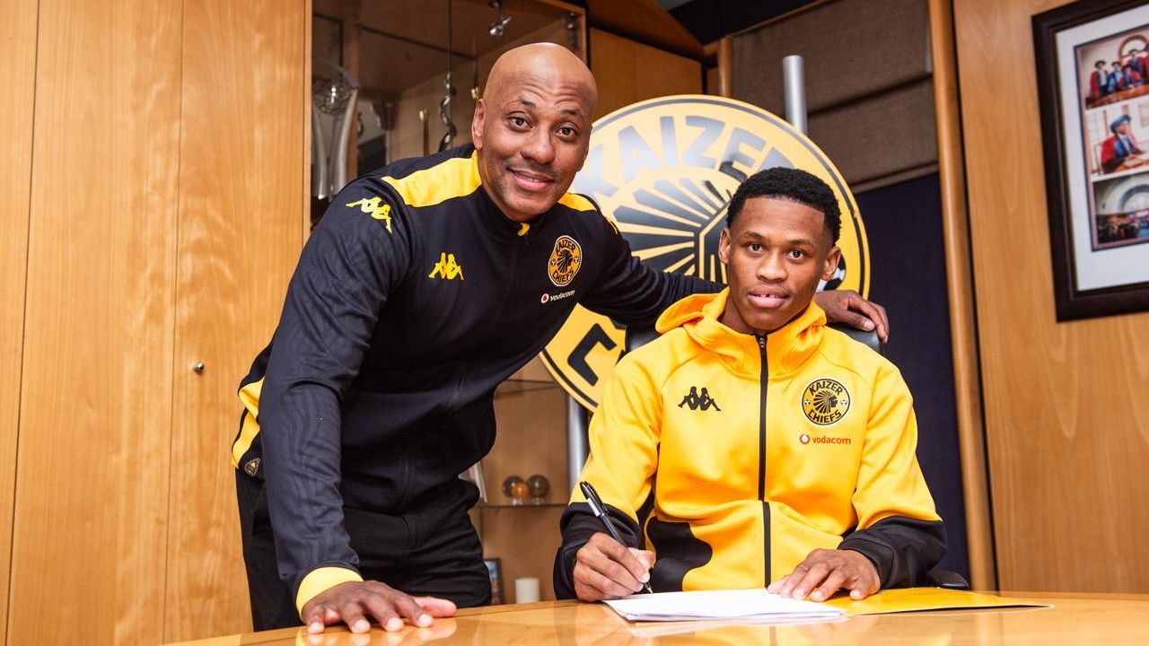 Asanele Velebayi of Kaizer Chiefs