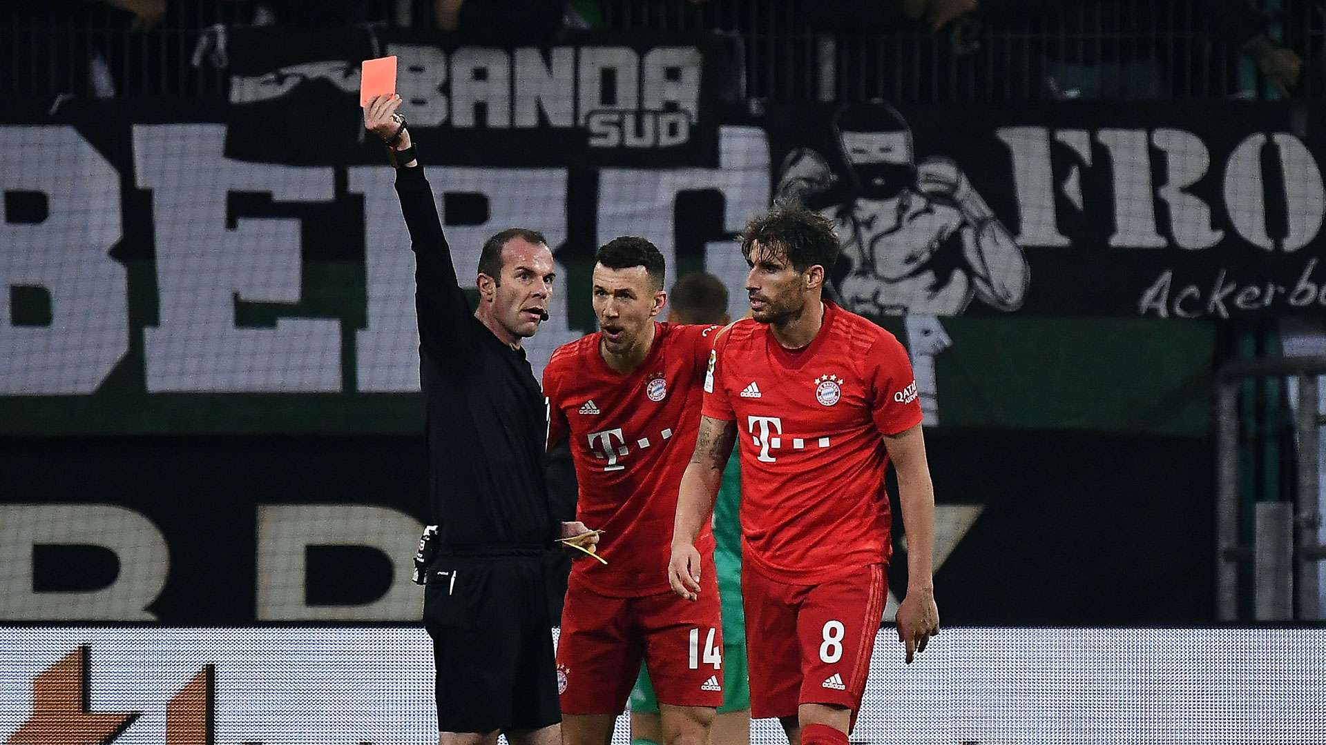 GER ONLY Javi Martinez Bayern