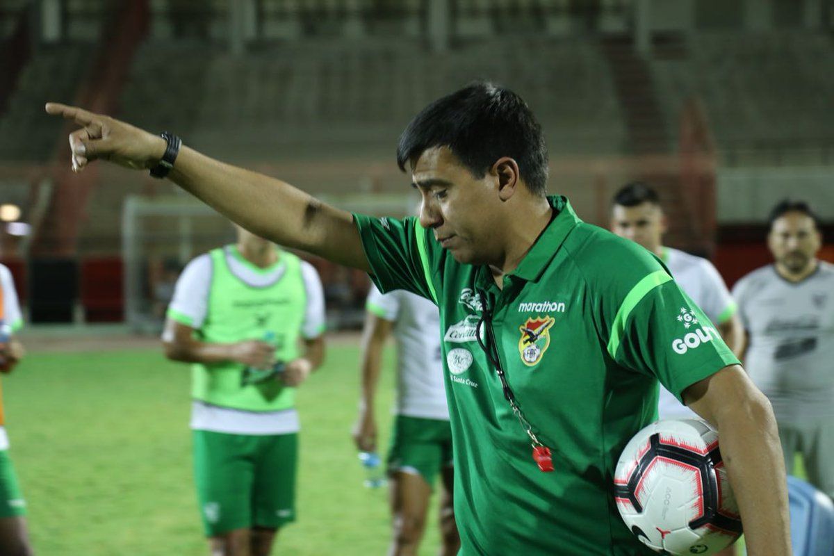 César Farías, Bolivia