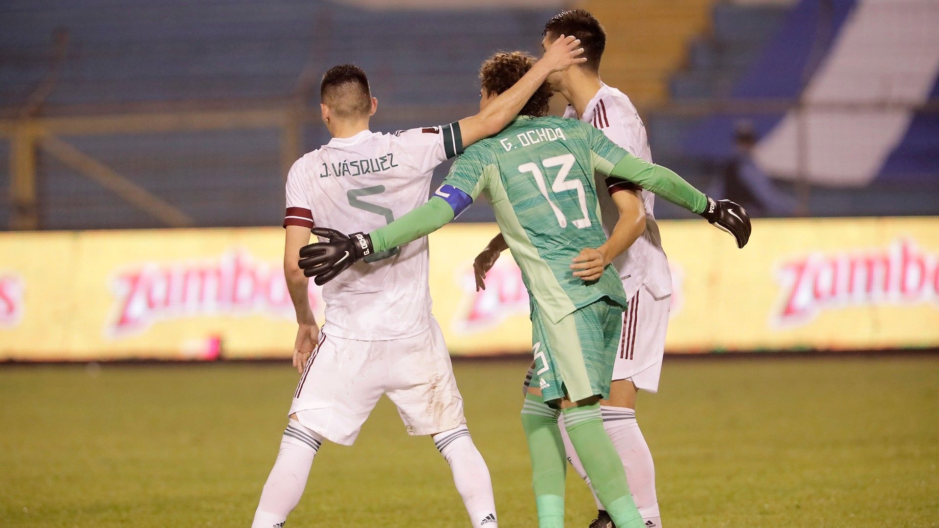 México Johan Vásquez Memo Ochoa Eliminatorias 2022