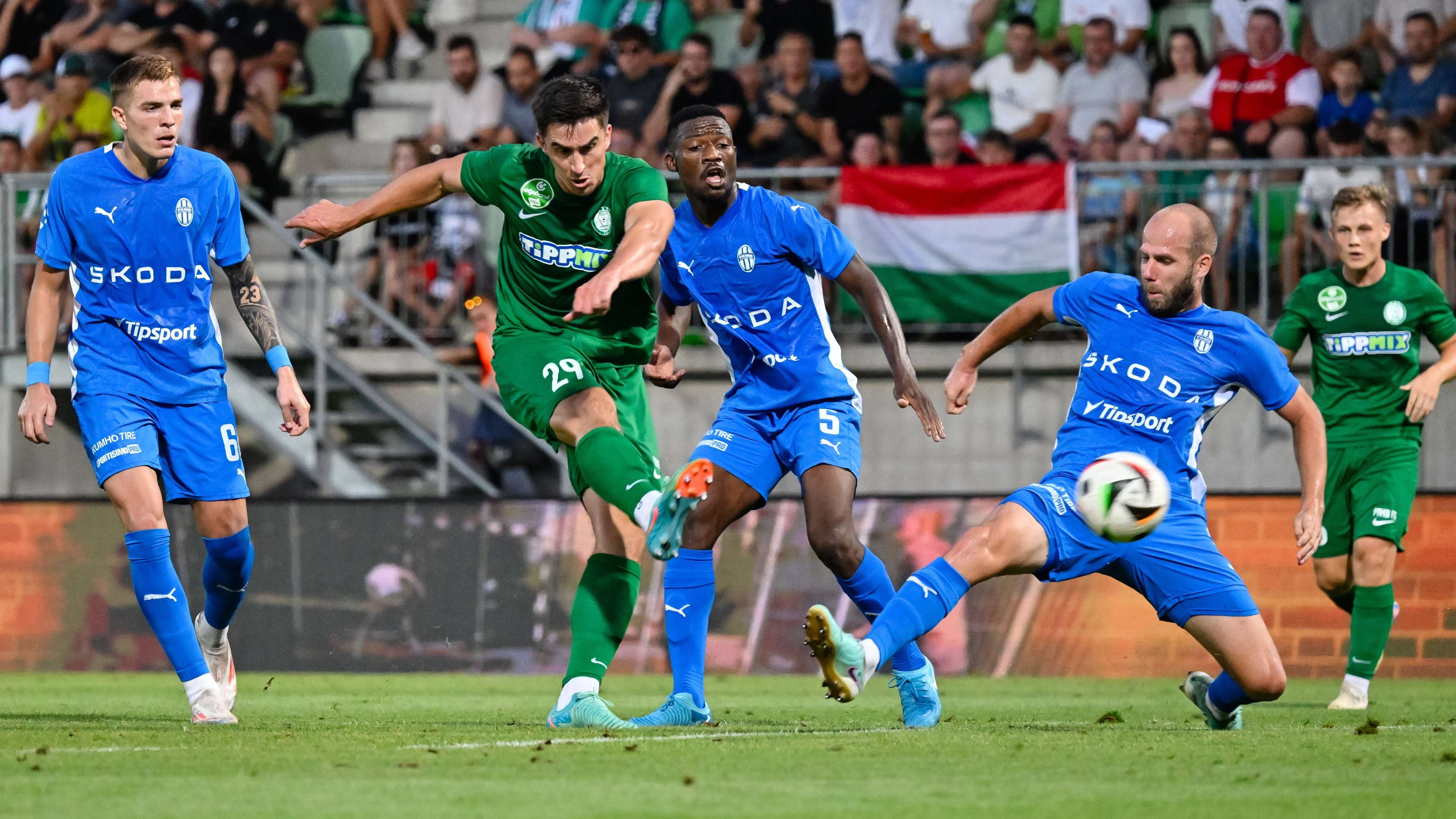 Paks v Mladá Boleslav