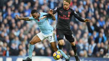 Raheem Sterling Nacho Monreal Premier League Manchester City FC Arsenal 110517