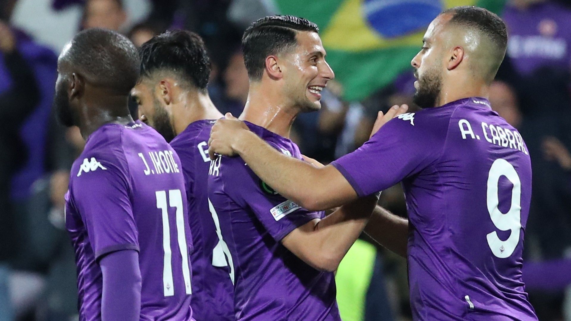 Fiorentina celebrates goal against Basel