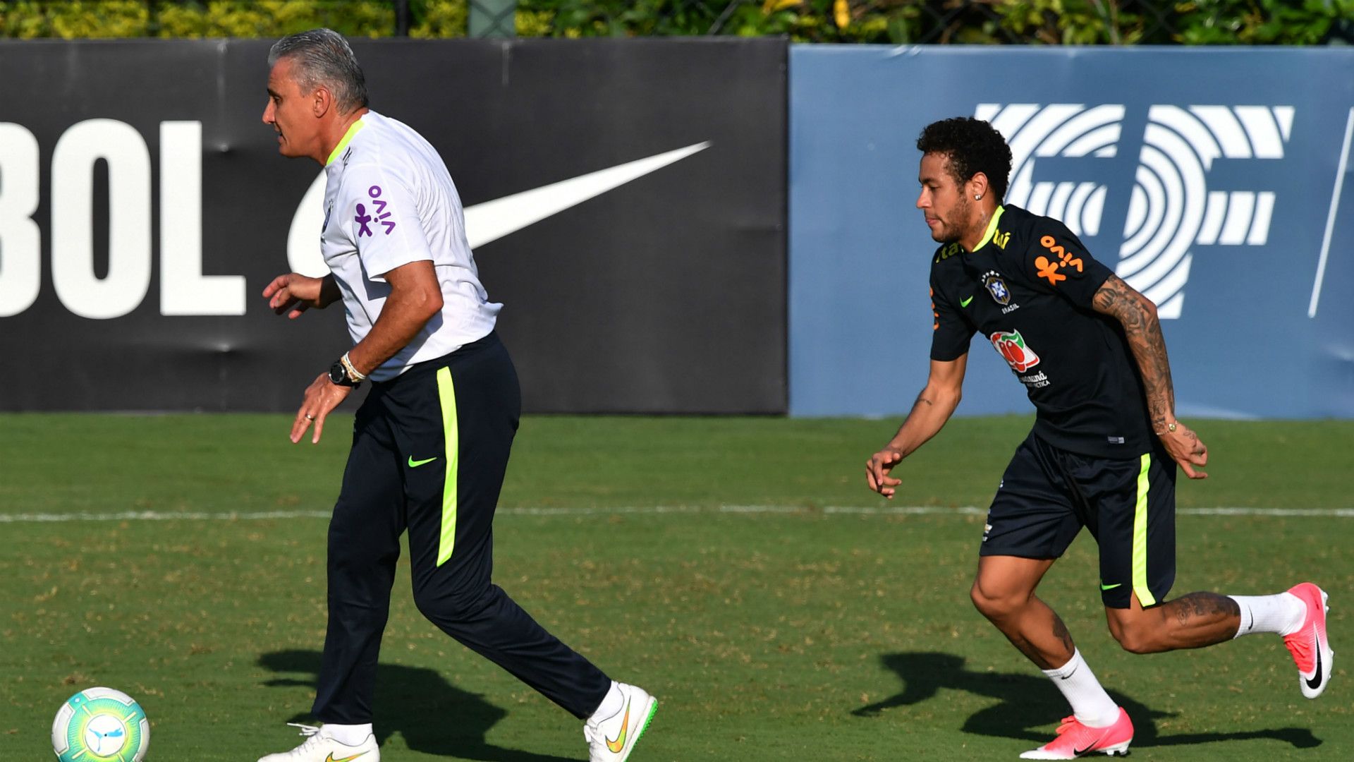 Tite e Neymar - Brasil - 21/03/2017