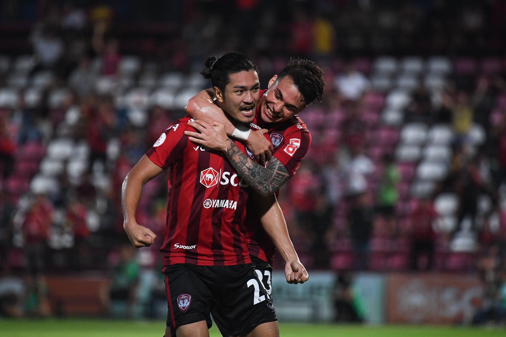 อดิศร พรหมรักษ์