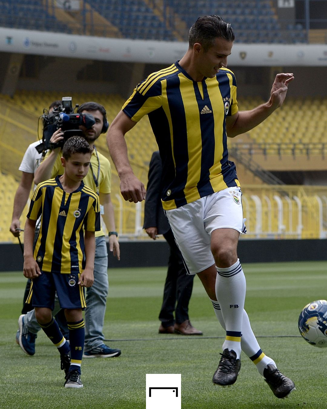 Shaqueel van Persie & Robin van Persie