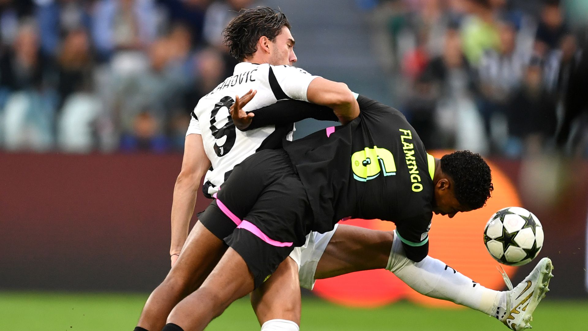 Vlahovic Juventus PSV