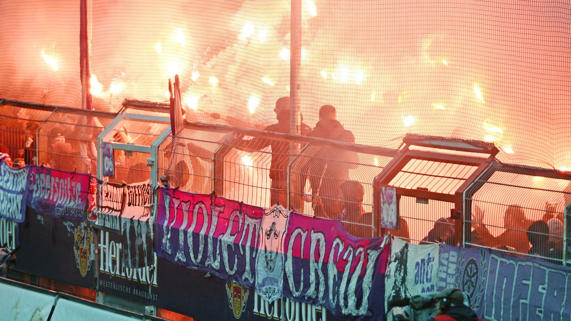 Pyrotechnik VfL Osnabrück 1. FC Magdeburg 20022016