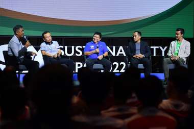 เสวนาพัฒนาเยาวชนสู่แข้งอาชีพ